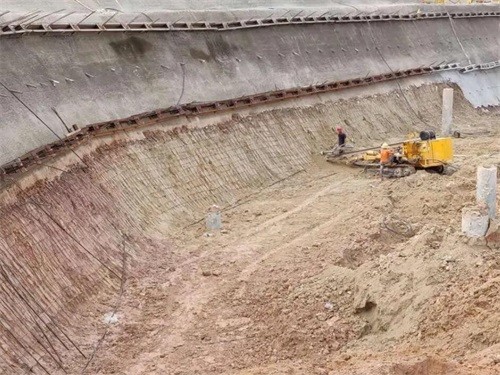 余江基坑边坡加固